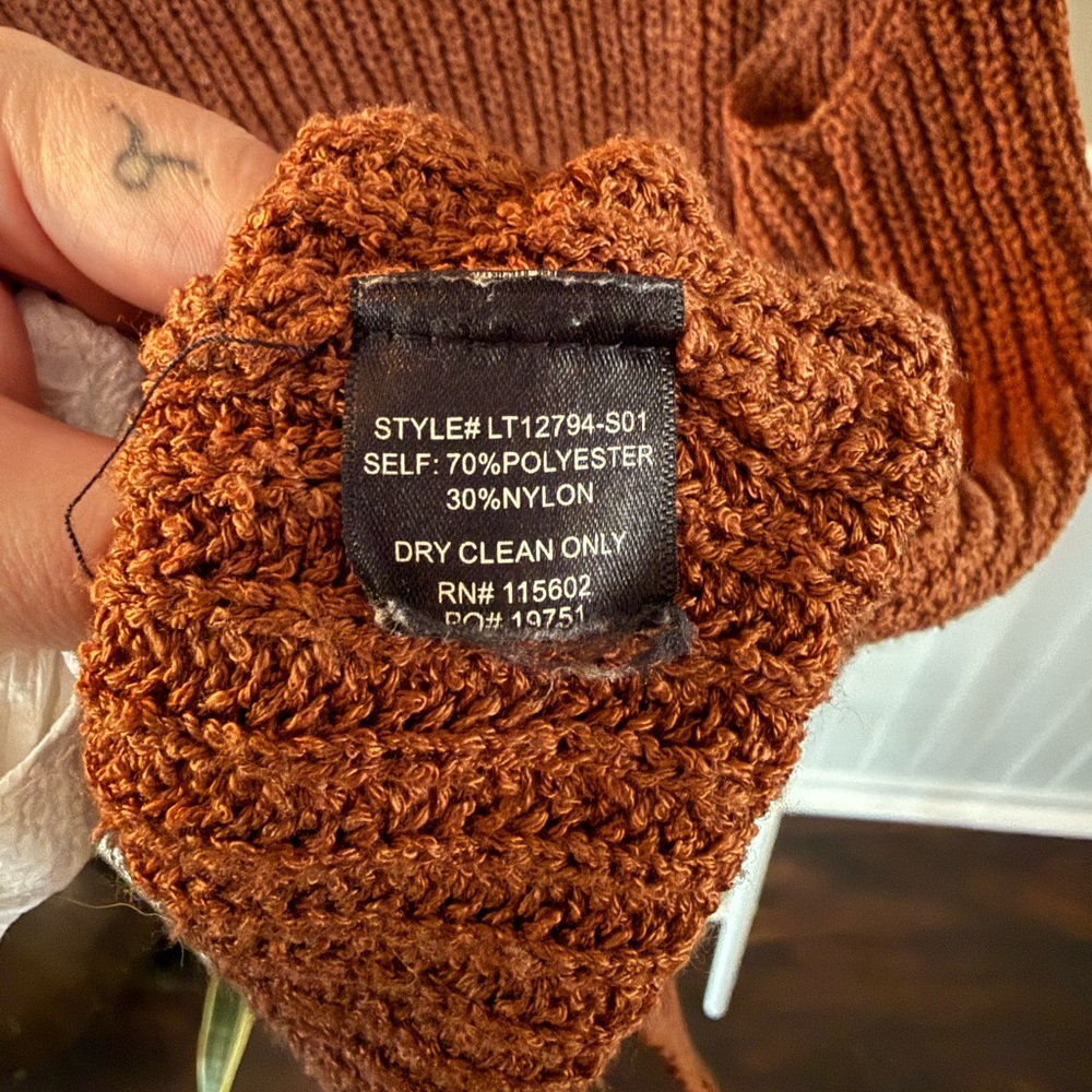 Sleeveless Cowl Neck Sweater in Rust Brown - Picture 3 of 7